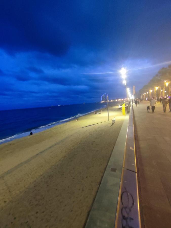 Nice Flat Within Walking Range To The Beach Apartment Barcelona Exterior photo
